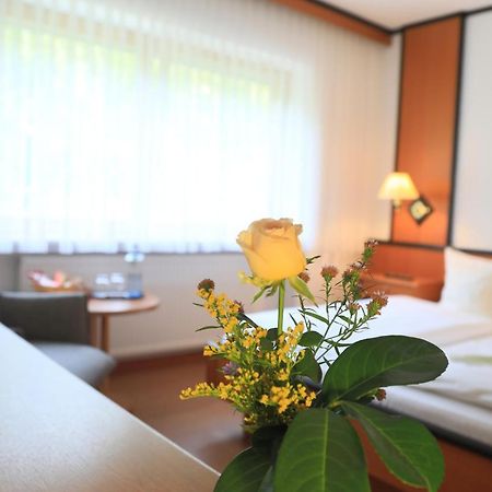 Landidyll Hotel Zum Alten Schloss 키르헨시텐바흐 외부 사진