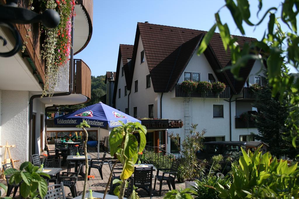 Landidyll Hotel Zum Alten Schloss 키르헨시텐바흐 외부 사진